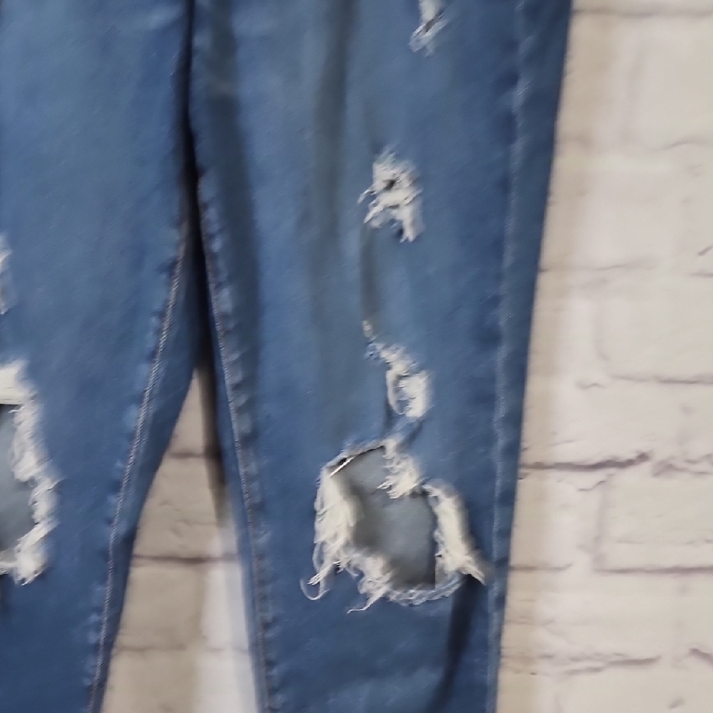 Old Navy O.G. Straight Distressed Ankle Jeans in Blue - Picture 3 of 7